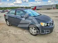 2015 Chevrolet Sonic фото