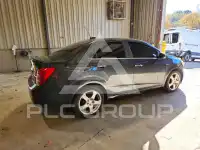 2015 Chevrolet Sonic фото