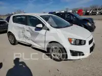 2015 Chevrolet Sonic фото
