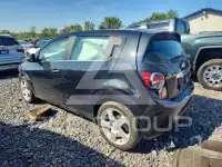 2015 Chevrolet Sonic фото