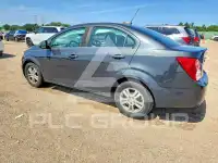 2015 Chevrolet Sonic фото