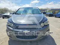 2015 Chevrolet Sonic фото