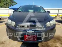 2015 Chevrolet Sonic фото