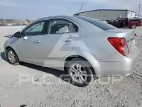 2015 Chevrolet Sonic фото