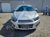 2015 Chevrolet Sonic фото