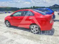 2015 Chevrolet Sonic фото