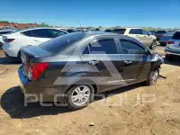 2015 Chevrolet Sonic фото