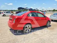 2015 Chevrolet Sonic фото