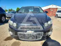 2015 Chevrolet Sonic фото