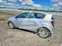 2015 Chevrolet Sonic фото