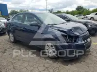 2015 Chevrolet Sonic photo