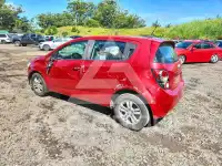 2015 Chevrolet Sonic фото