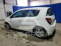 2015 Chevrolet Sonic фото