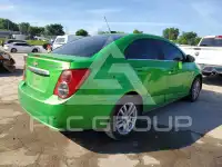 2015 Chevrolet Sonic фото