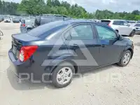 2015 Chevrolet Sonic photo