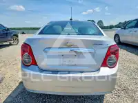 2015 Chevrolet Sonic фото