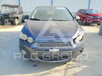 2015 Chevrolet Sonic фото