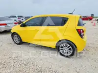 2015 Chevrolet Sonic фото
