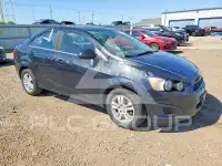 2015 Chevrolet Sonic фото