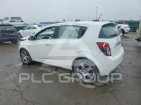 2015 Chevrolet Sonic фото