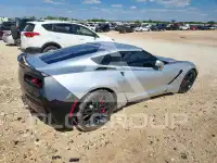 2015 Chevrolet Corvette photo