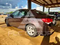 2015 Chevrolet Cruze photo