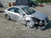 2015 Chevrolet Cruze photo