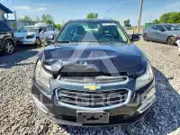 2015 Chevrolet Cruze photo