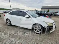 2015 Chevrolet Cruze photo