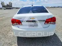 2015 Chevrolet Cruze photo