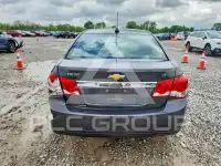 2015 Chevrolet Cruze photo