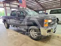 2015 Chevrolet Silverado photo