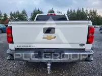 2015 Chevrolet Silverado photo