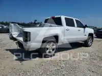 2015 Chevrolet Silverado photo
