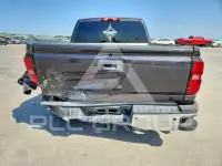 2015 Chevrolet Silverado photo