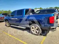 2015 Chevrolet Silverado photo