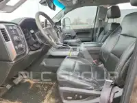 2015 Chevrolet Silverado photo