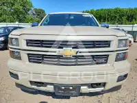 2015 Chevrolet Silverado photo