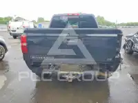 2015 Chevrolet Silverado photo