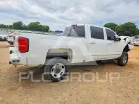 2015 Chevrolet Silverado photo