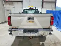 2015 Chevrolet Silverado photo