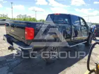 2015 Chevrolet Silverado photo