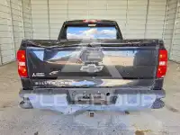 2015 Chevrolet Silverado photo