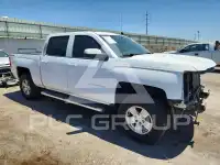 2015 Chevrolet Silverado photo