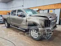 2015 Chevrolet Silverado photo