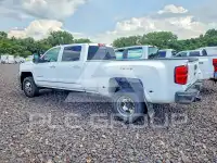 2015 Chevrolet Silverado photo