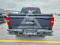 2015 Chevrolet Silverado photo