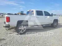 2015 Chevrolet Silverado photo