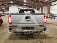 2015 Chevrolet Silverado photo