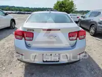 2015 Chevrolet Malibu photo
